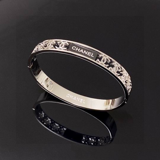 Chanel bracelet 11lyh82